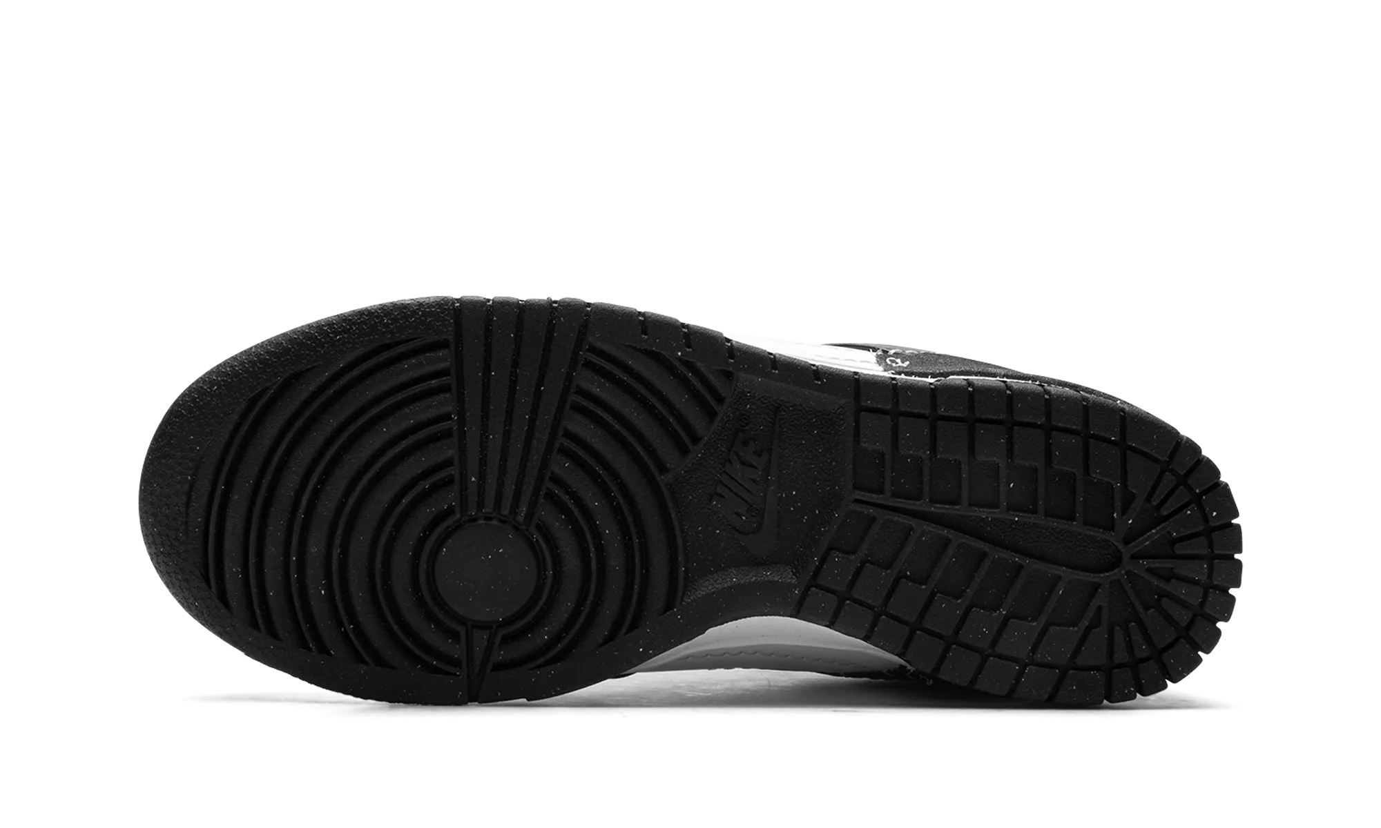 DUNK LO DISRUPT 2 WMNS "Panda" nike womens mesh trainers