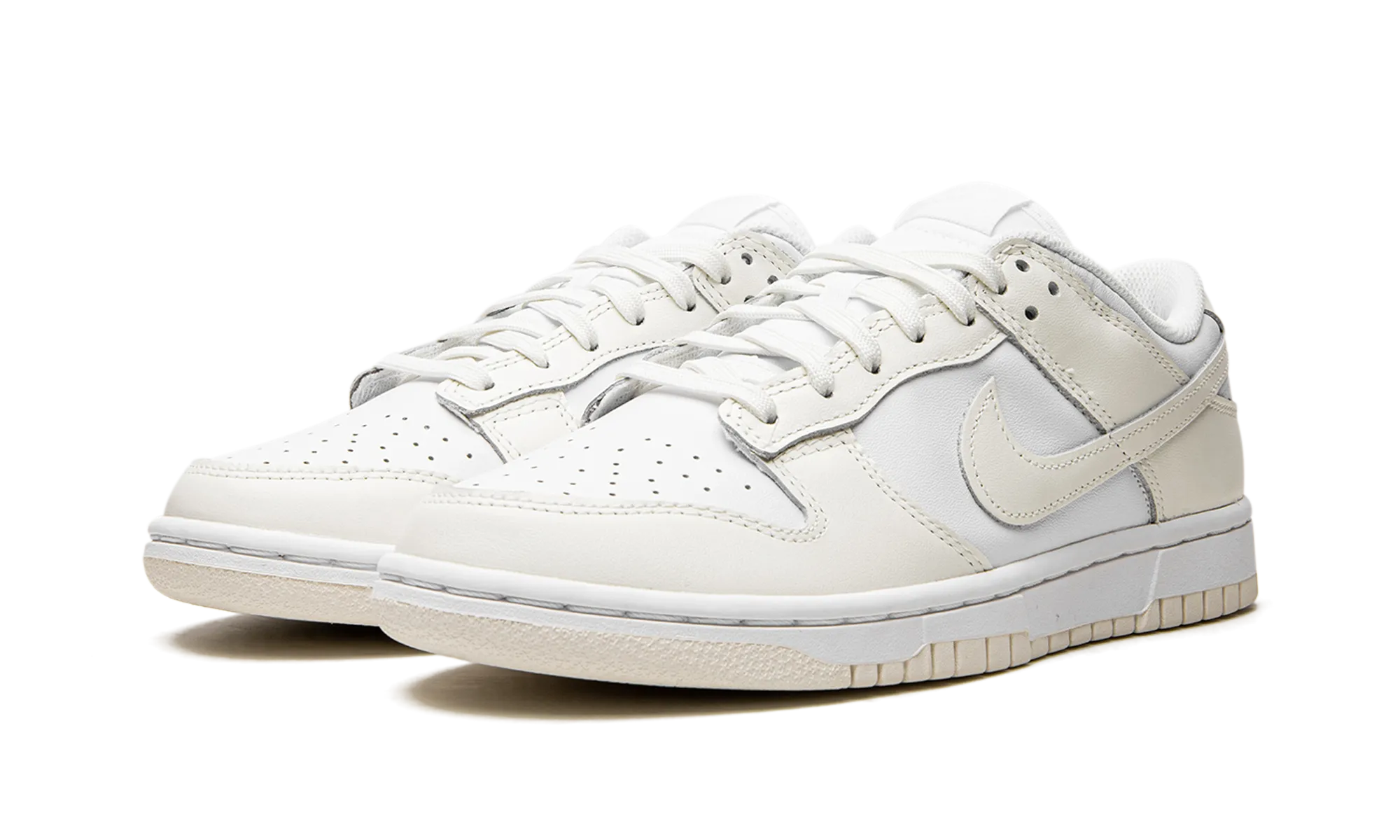 DUNK LO MNS WMNS "Coconut Milk" nike womens mesh trainers