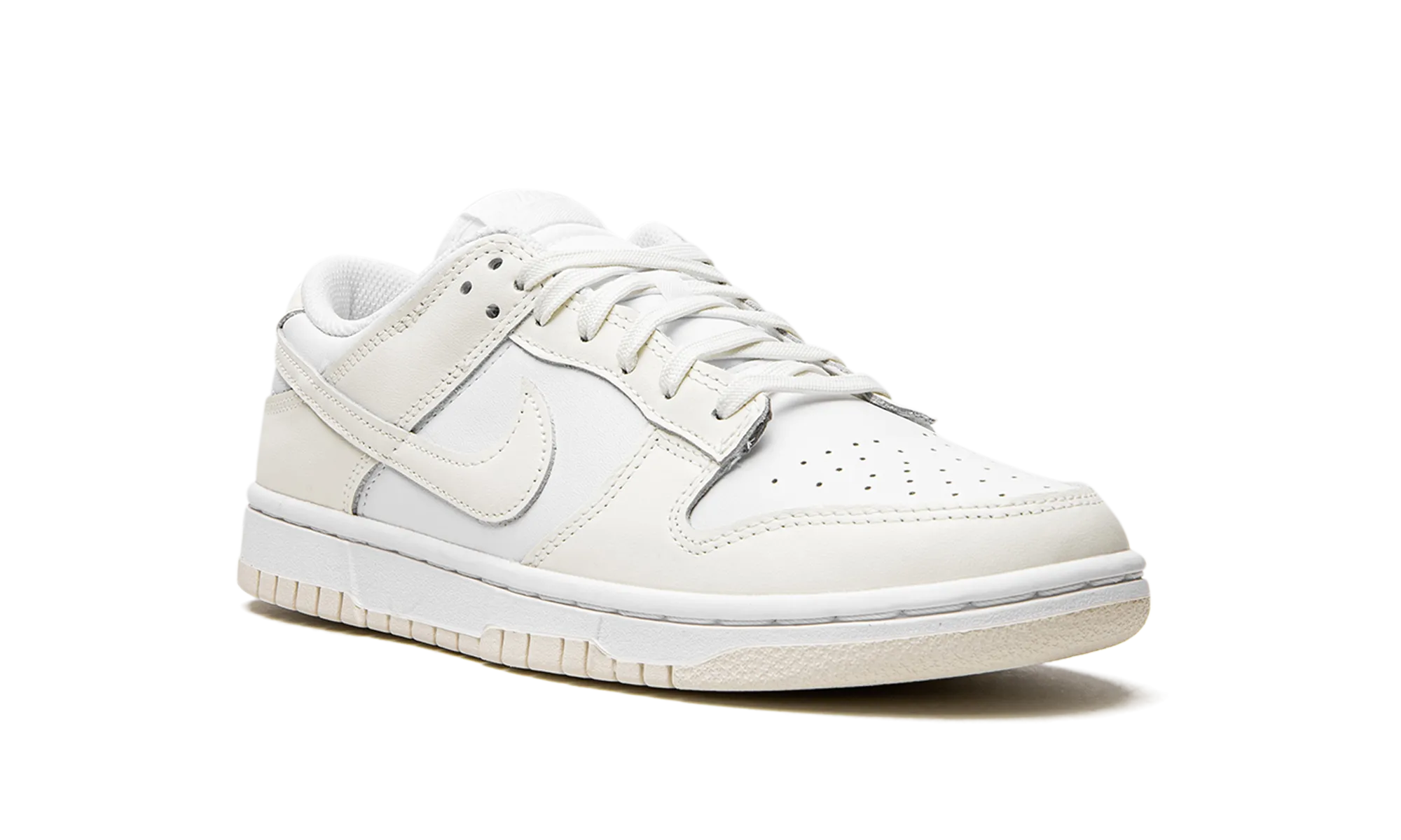 DUNK LO MNS WMNS "Coconut Milk" nike womens mesh trainers