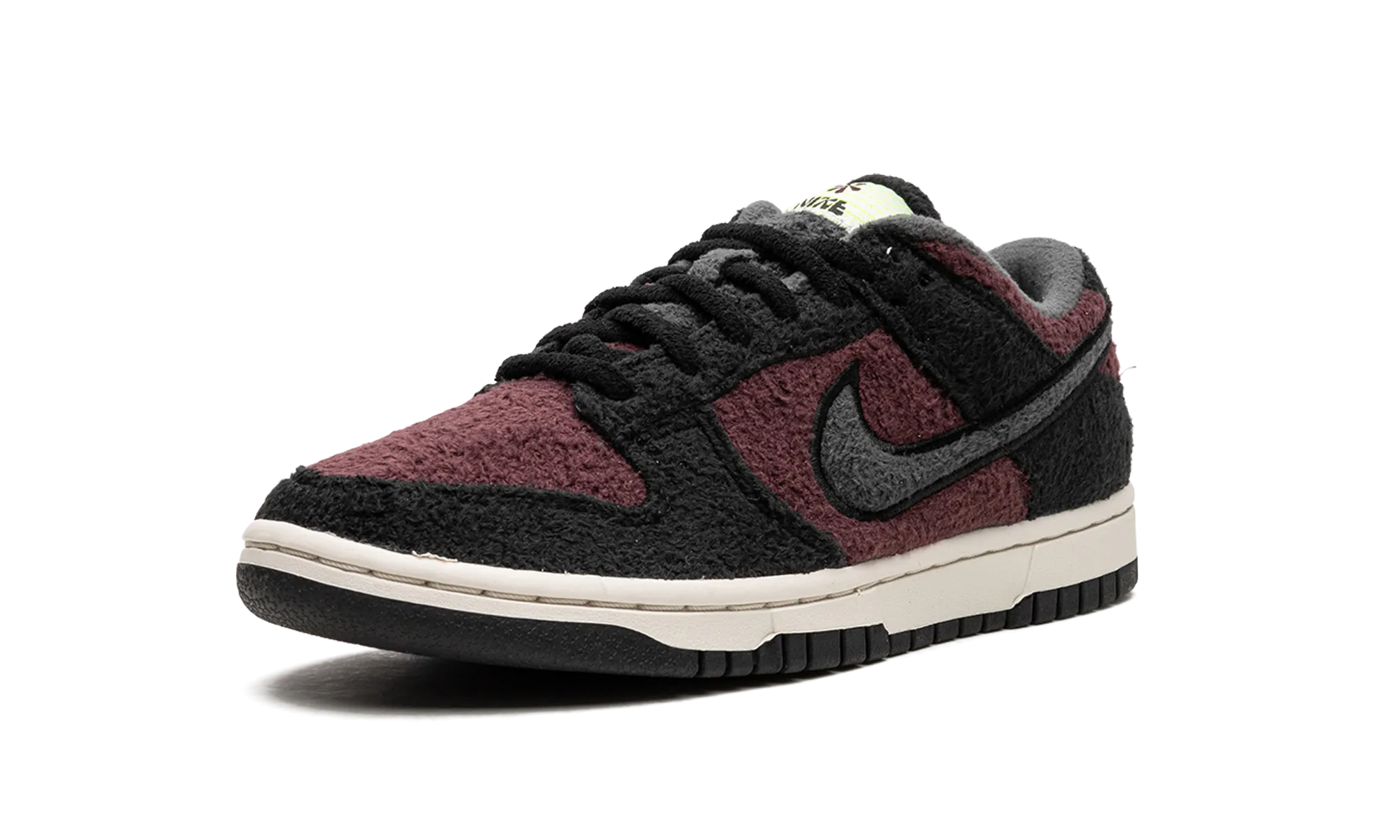 DUNK LO MNS WMNS "Fleece Pack Burgundy Crush" nike womens mesh trainers