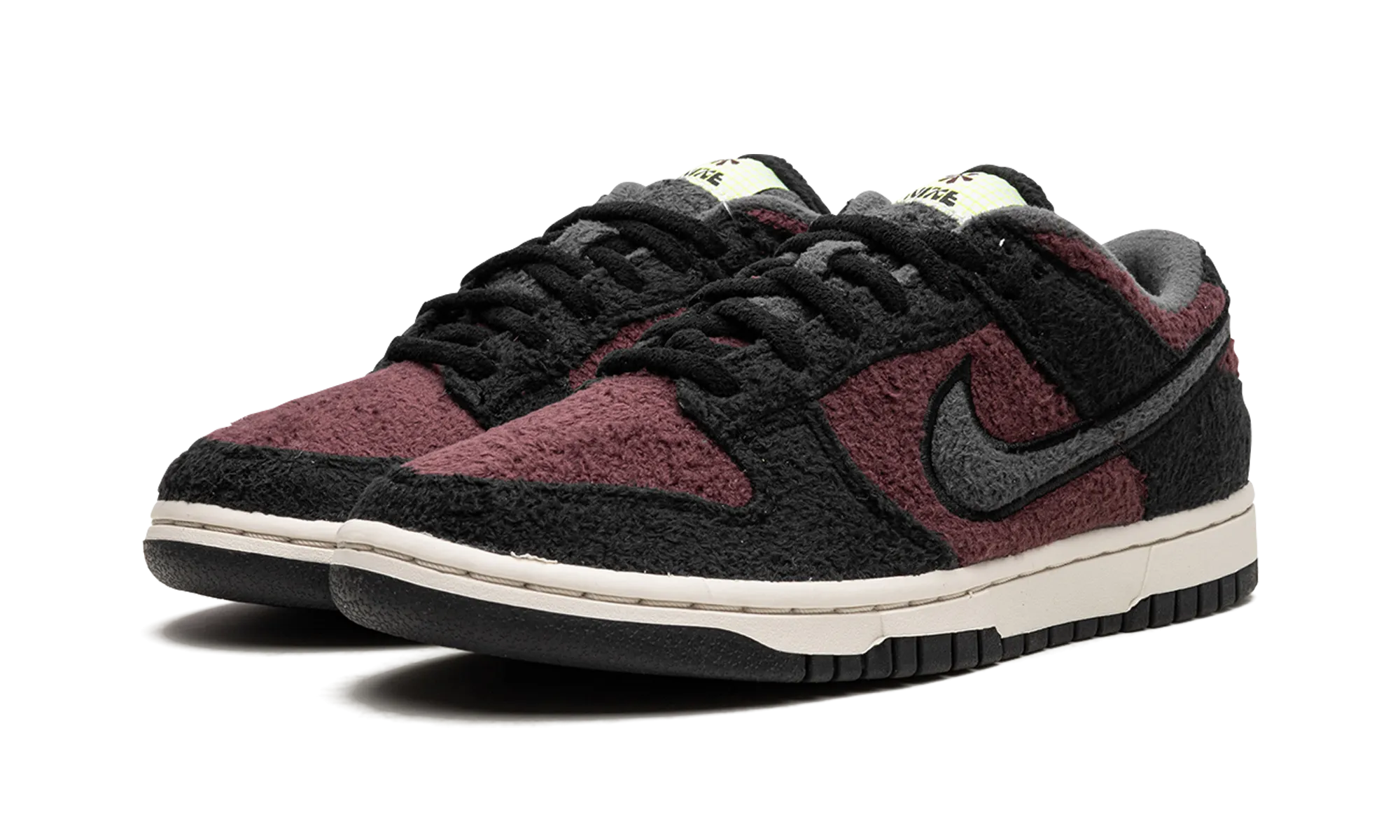DUNK LO MNS WMNS "Fleece Pack Burgundy Crush" nike womens mesh trainers