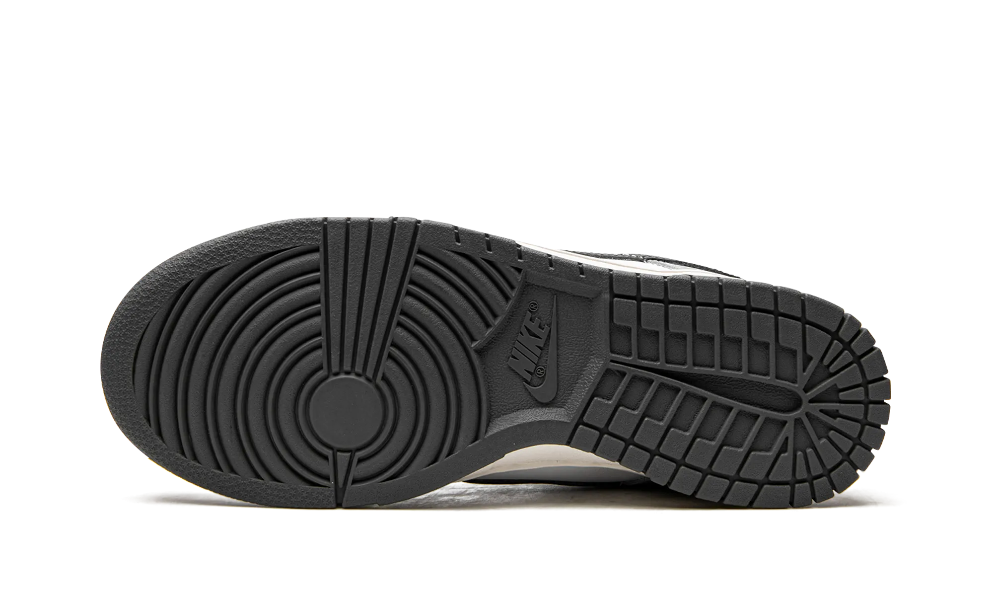 DUNK LO MNS WMNS "Light Smoke Grey" nike womens mesh trainers