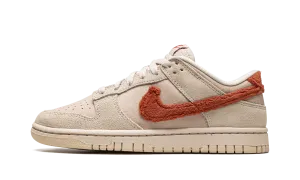 DUNK LO MNS WMNS "Terry Swoosh" Nike Women's styles