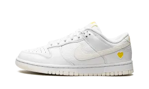 DUNK LO MNS WMNS "Yellow Heart" Nike Women's styles