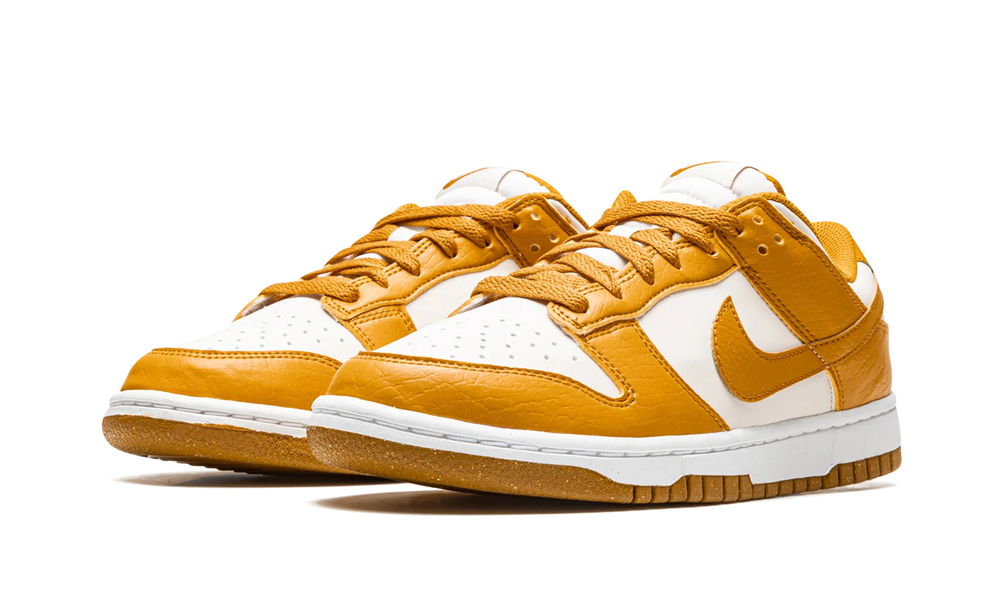 DUNK LO NEXT NATURE MNS WMNS "Gold / Phantom" nike womens mesh trainers