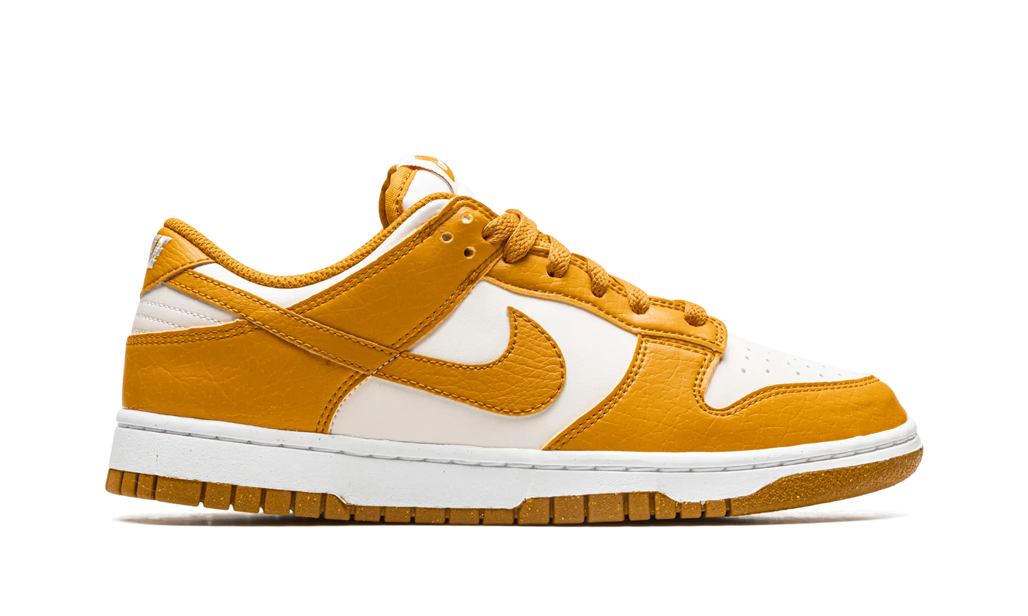 DUNK LO NEXT NATURE MNS WMNS "Gold / Phantom" nike womens mesh trainers