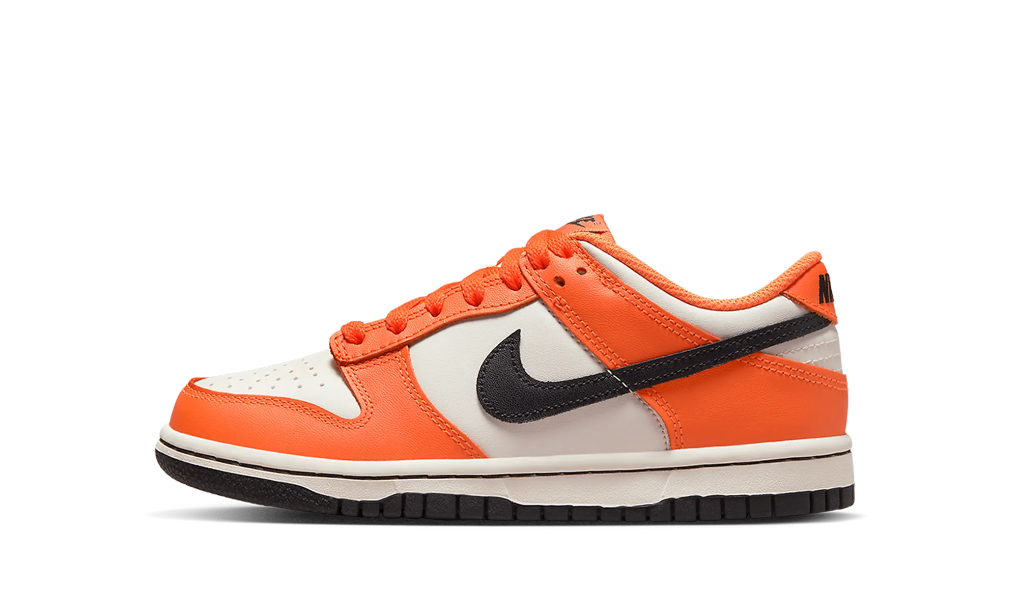 Dunk Low GS "Halloween 2022" Nike Grade School styles