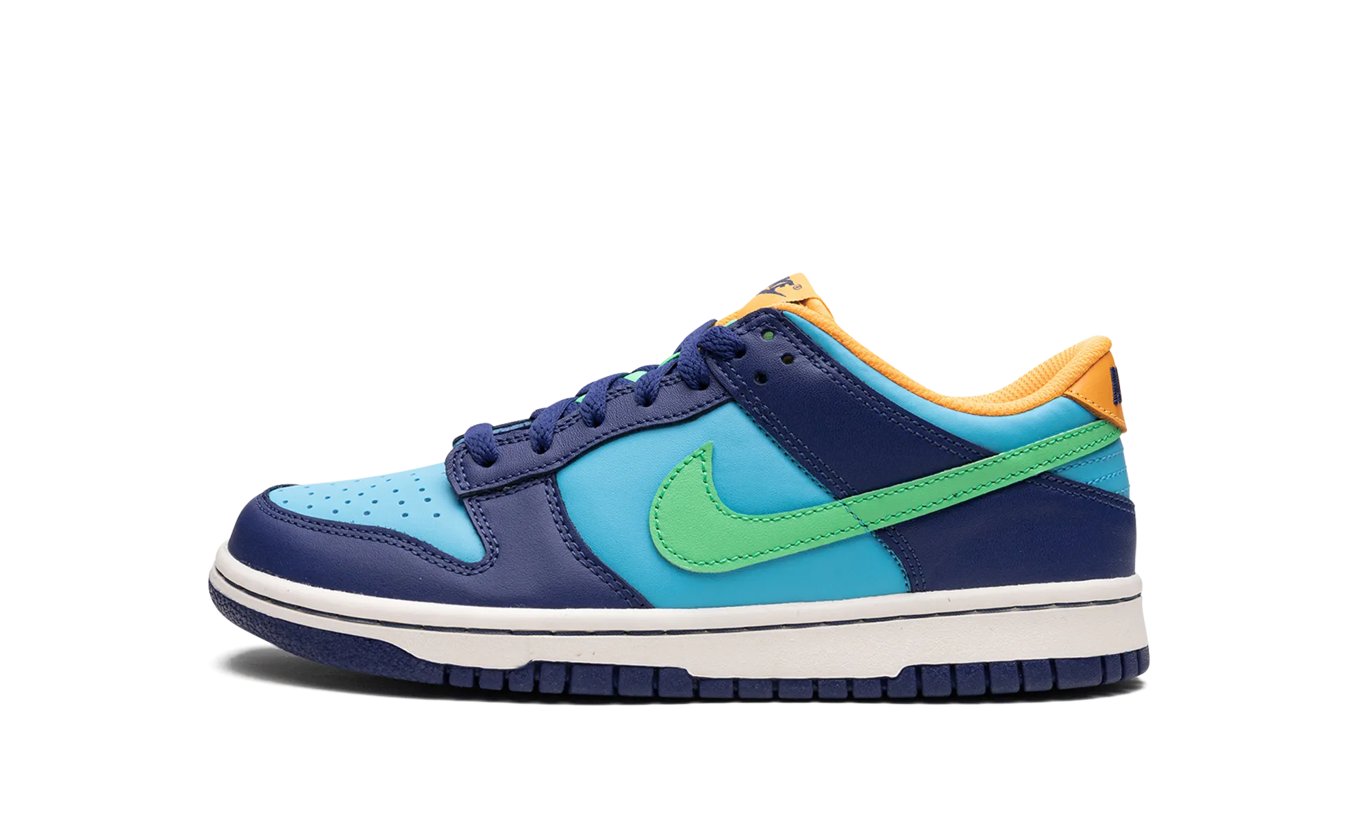 Dunk Low GS "Kyrie - All Star" Nike Grade School styles