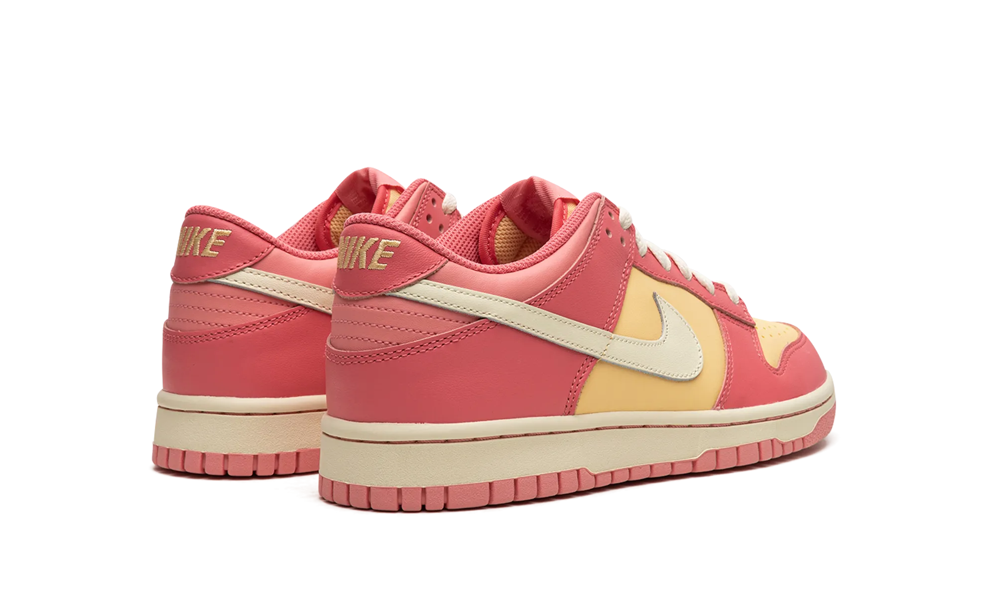 Dunk Low GS "Strawberry Peach Cream" nike school-ready sneakers