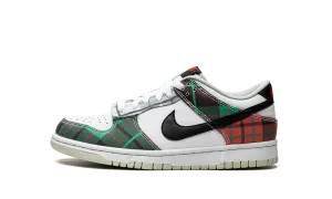Dunk Low GS "Tartan Plaid" Nike Grade School styles