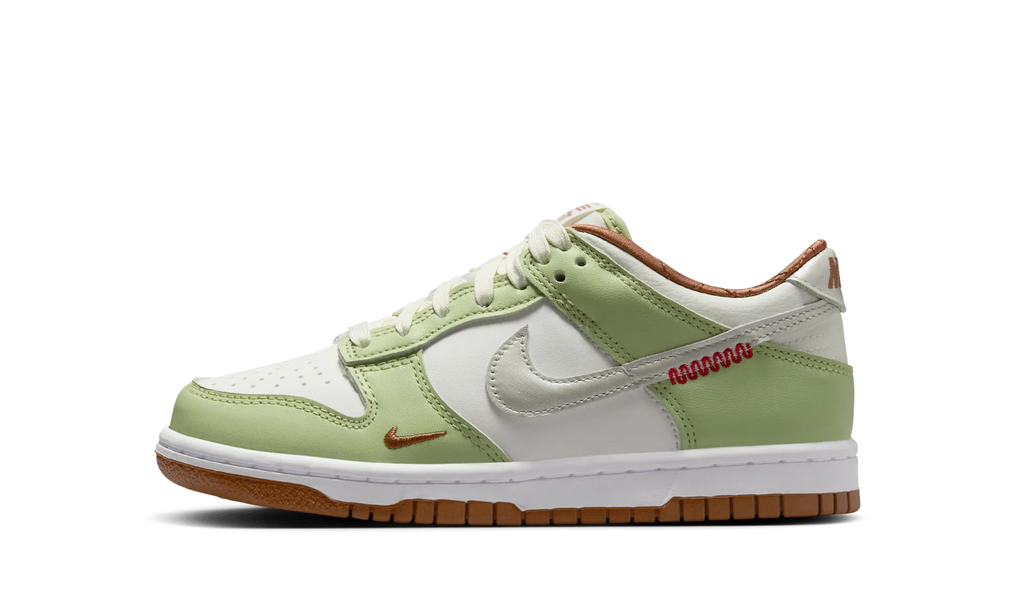 Dunk Low GS "Year of the Snake" Nike Grade School styles