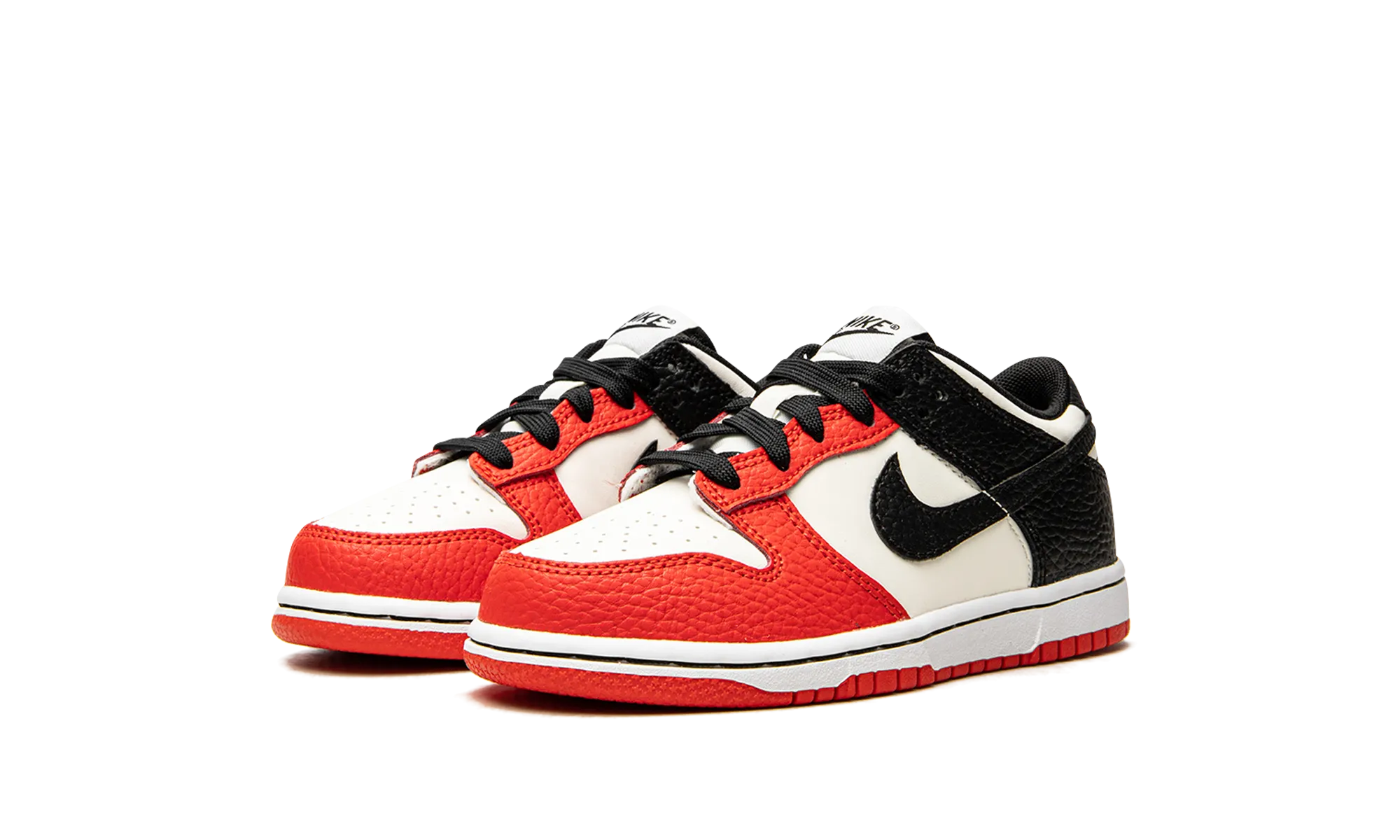 DUNK LOW PS "NBA - Chicago Bulls" nike preschool slip-on sneakers