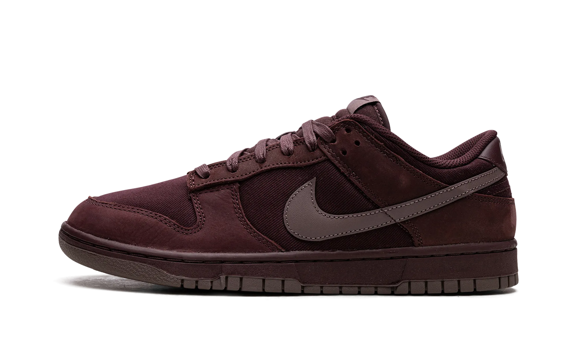 Dunk Low "Burgundy Crush" Nike Mens styles