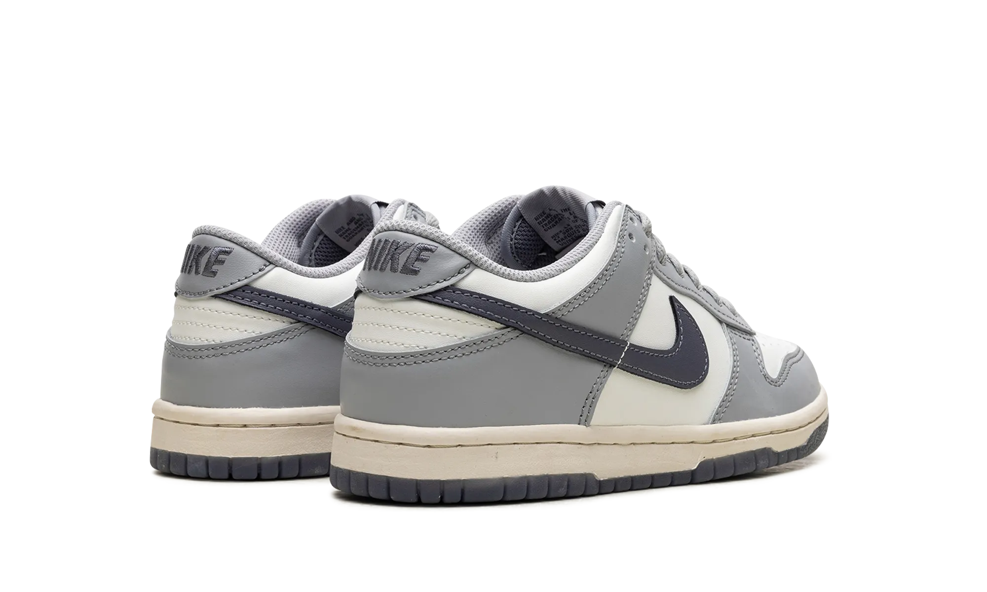 Dunk Low "Light Carbon" nike school-ready sneakers