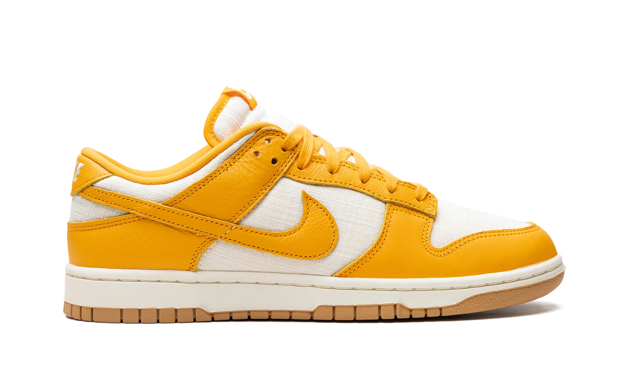 Dunk Low "University Gold" nike everyday mens shoes