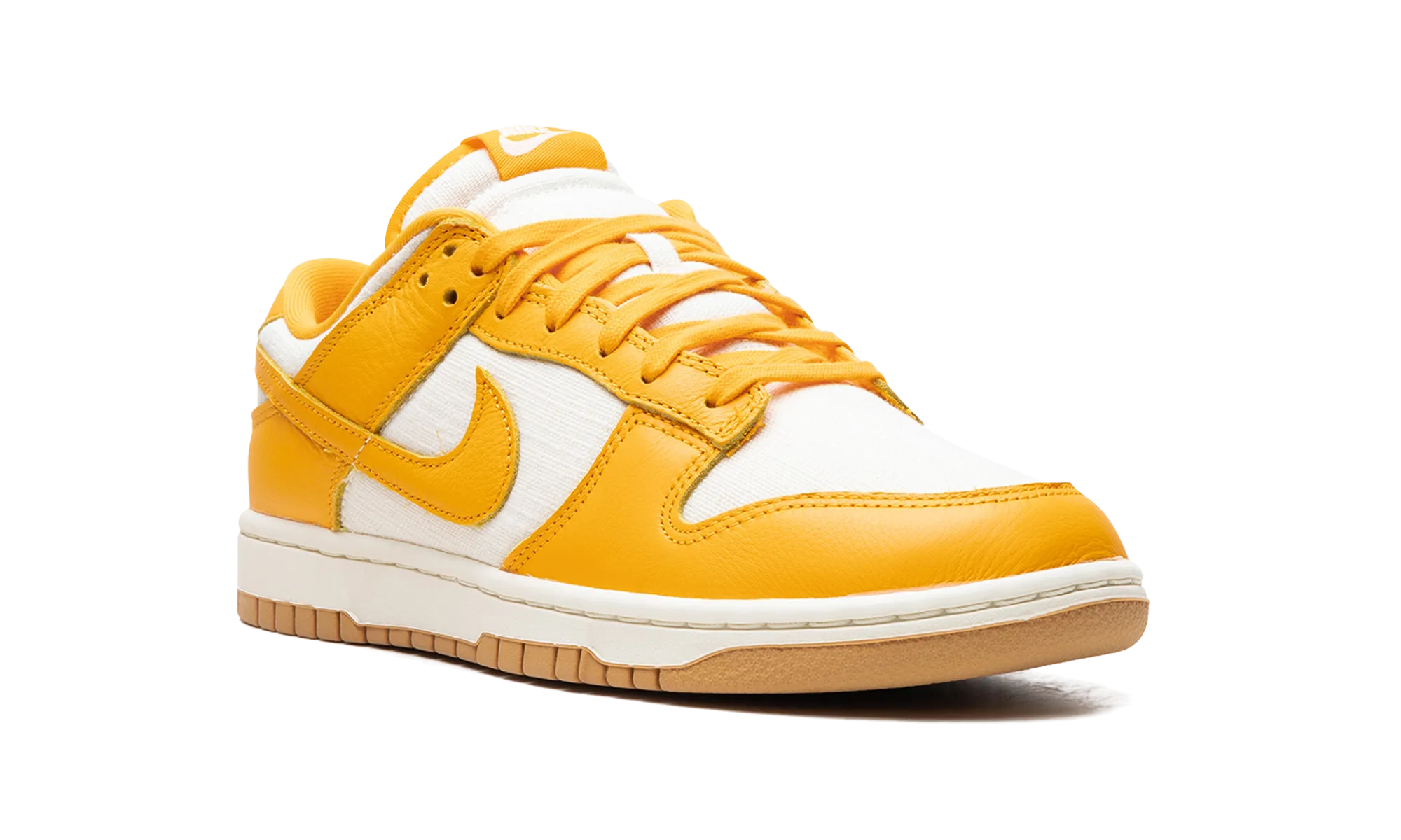 Dunk Low "University Gold" nike everyday mens shoes