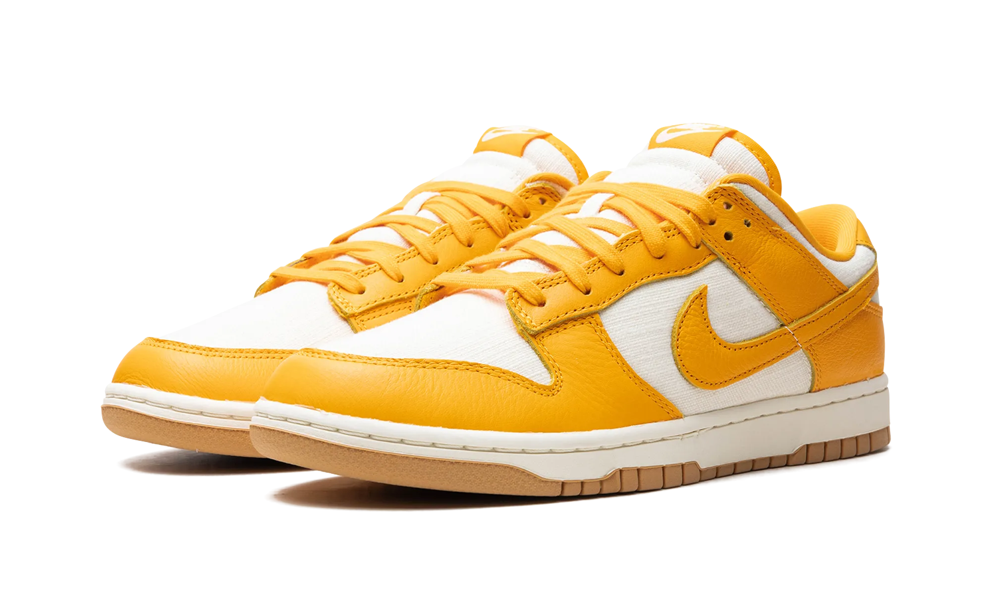 Dunk Low "University Gold" nike everyday mens shoes