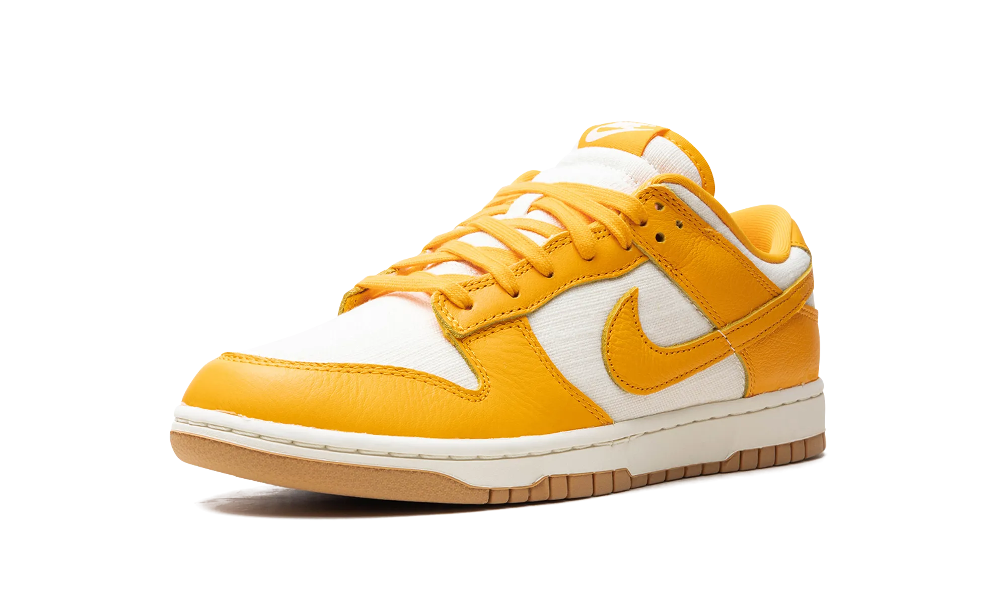 Dunk Low "University Gold" nike everyday mens shoes