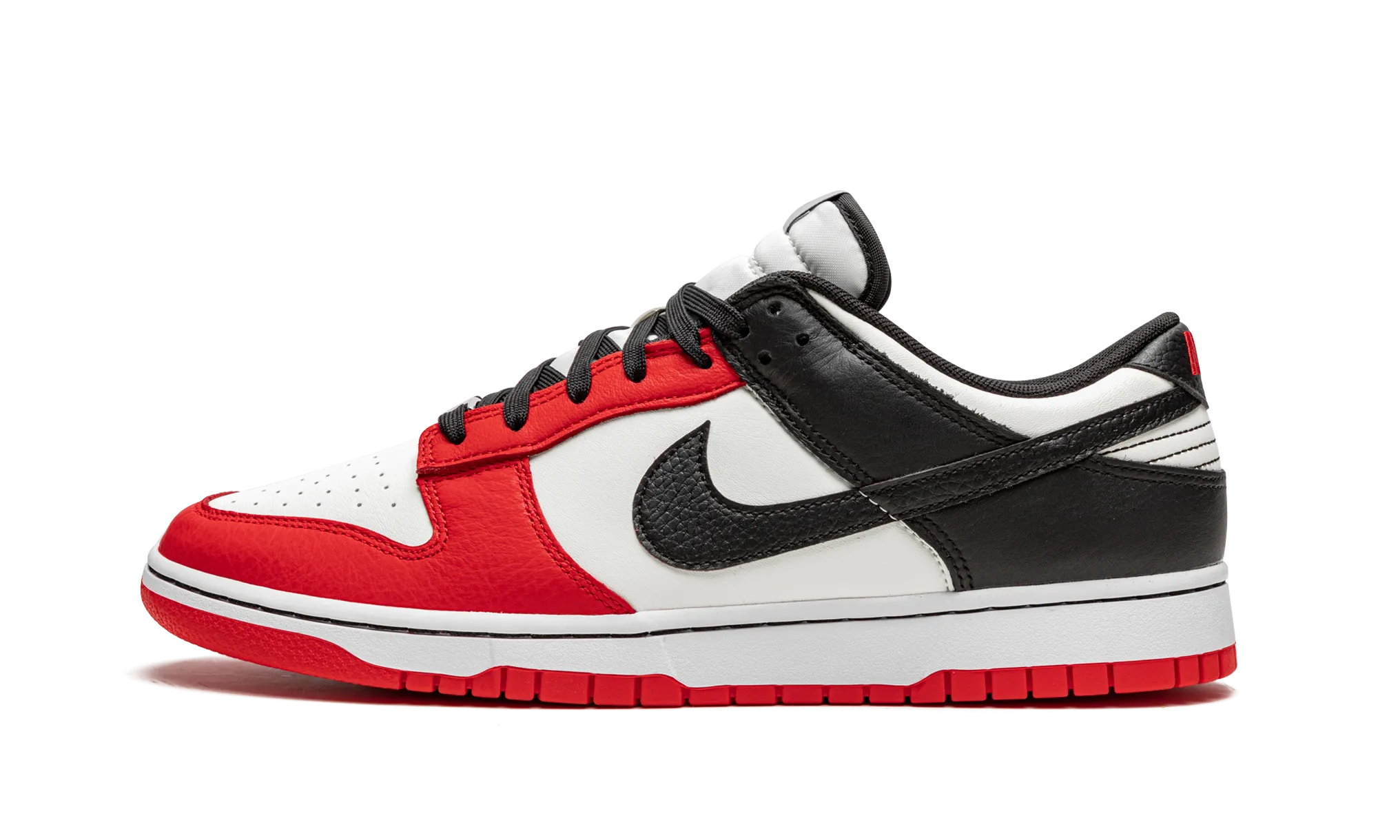 Dunk Low Retro EMB "NBA 75th Anniversary - Chicago Bulls" nike everyday mens shoes