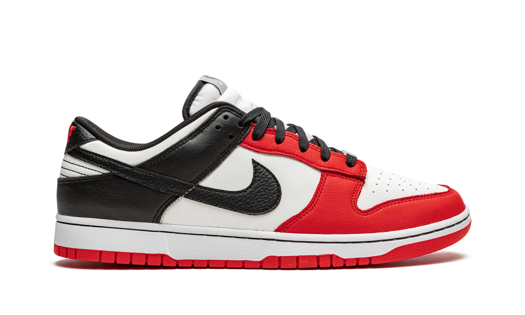 Dunk Low Retro EMB "NBA 75th Anniversary - Chicago Bulls" nike everyday mens shoes
