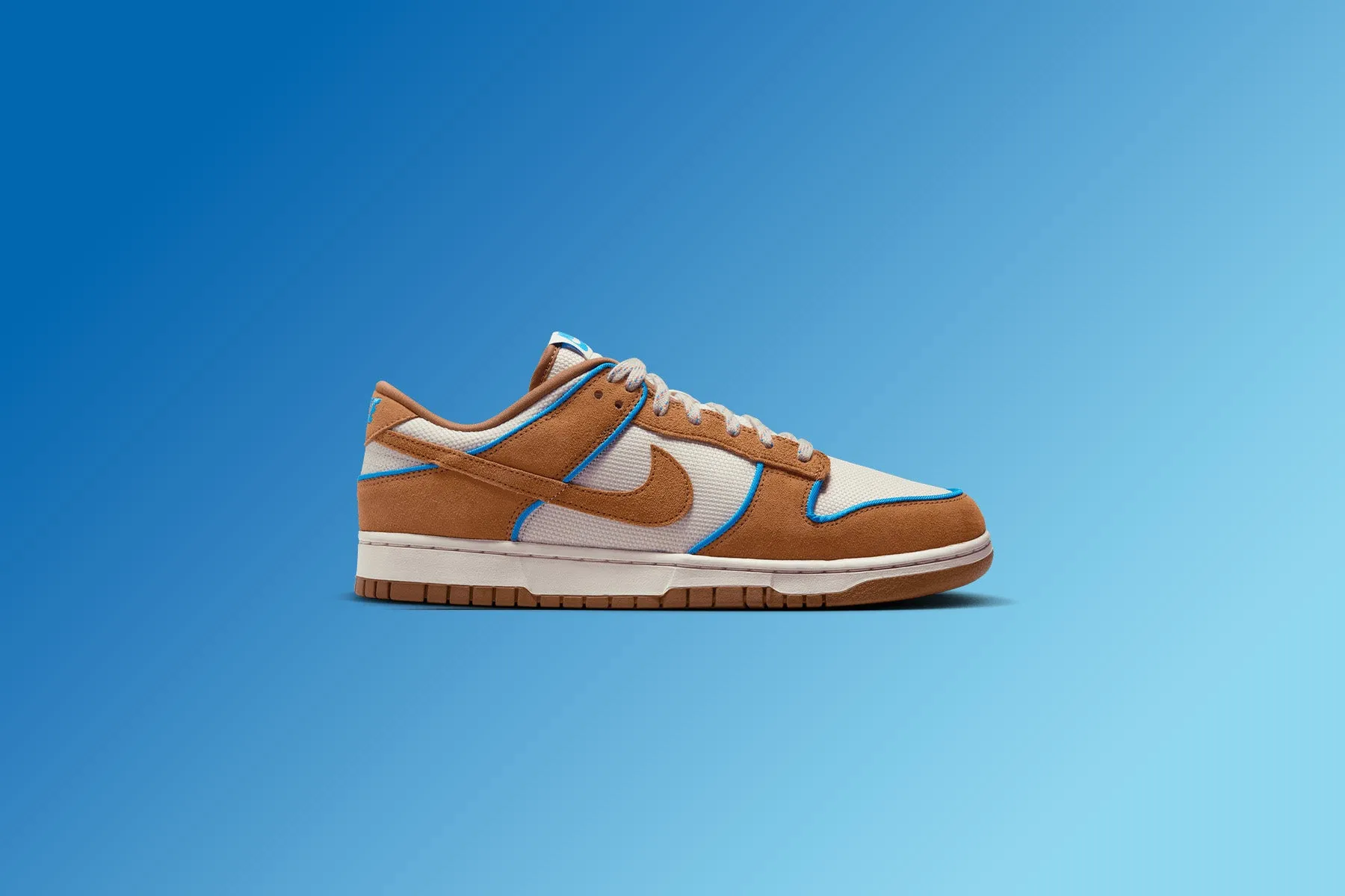 Dunk Low Retro Premium - Light Orewood Brown/Light British Tan/Photo Blue Nike trainers with responsive foam