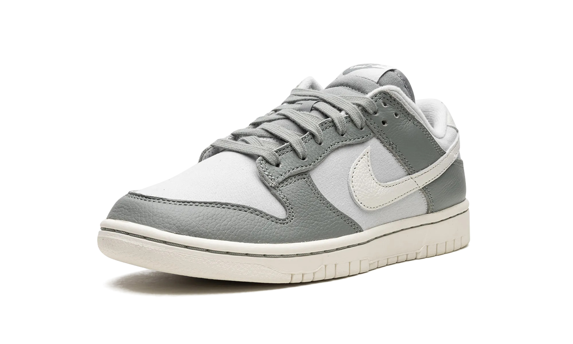 Dunk Low Retro PRM "Mica Green" nike breathable mens trainers