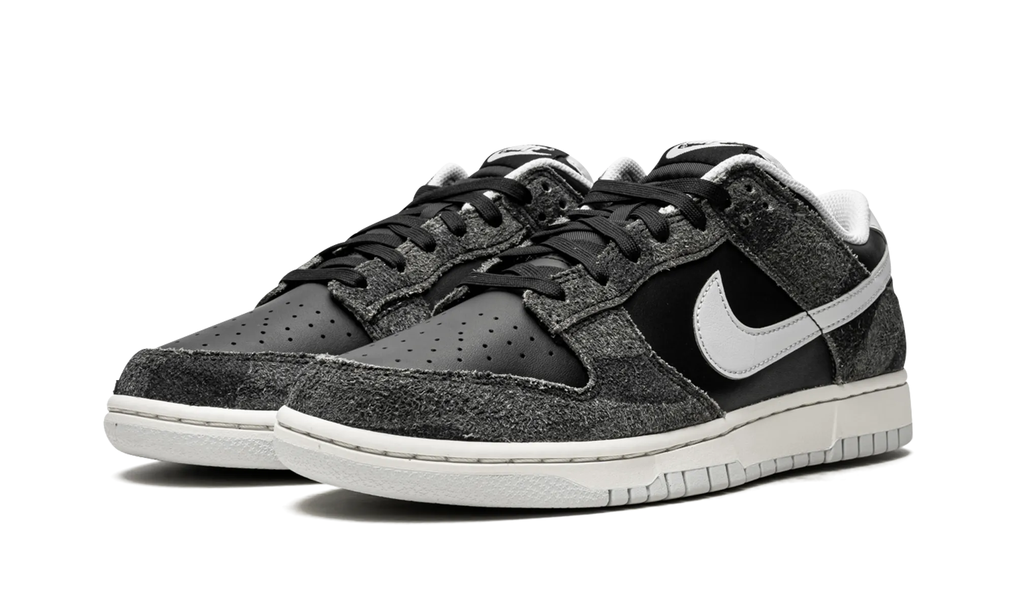 Dunk Low Retro "Animal Pack - Zebra" nike everyday mens shoes