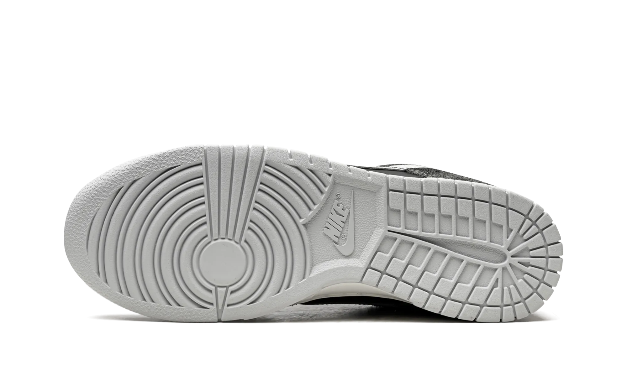 Dunk Low Retro "Animal Pack - Zebra" nike everyday mens shoes