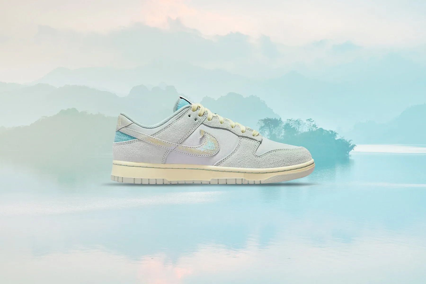 Dunk Low Retro SE Gone Fishing - Photon Dust/Light Silver/Alabaster Nike Bold Logo Sneakers