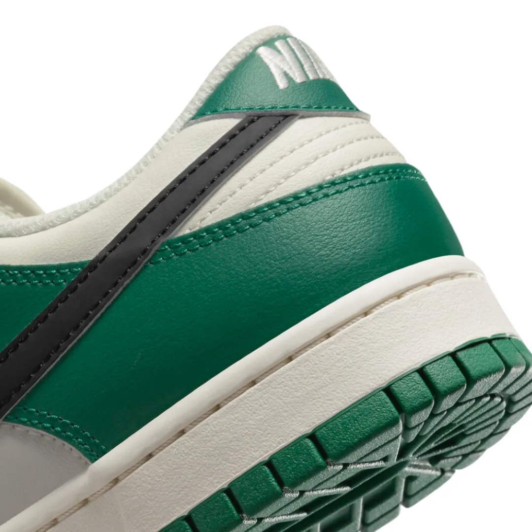 Dunk Low Retro SE Lottery Pale Ivory Black Malachite Iconic Sneakers