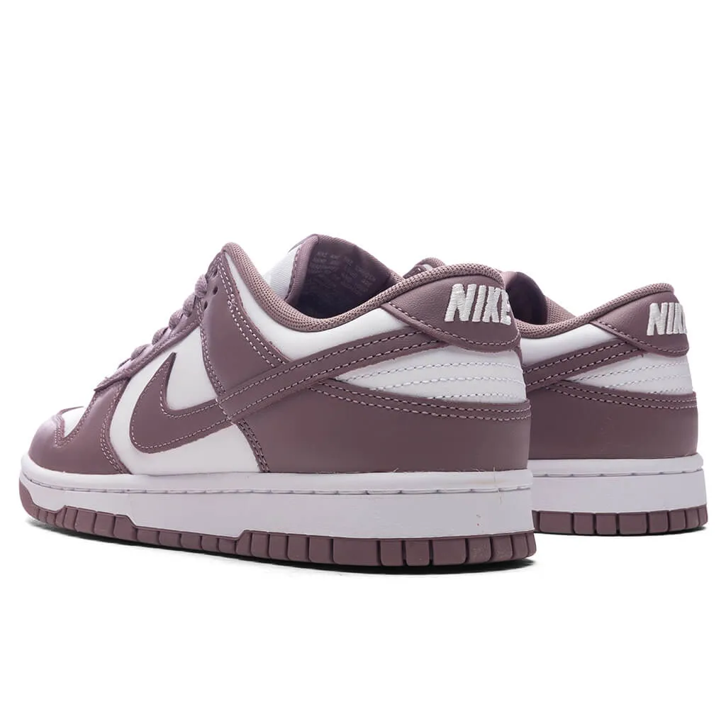 Dunk Low Retro - White/Taupe Grey/White Nike Lightweight Everyday Shoes