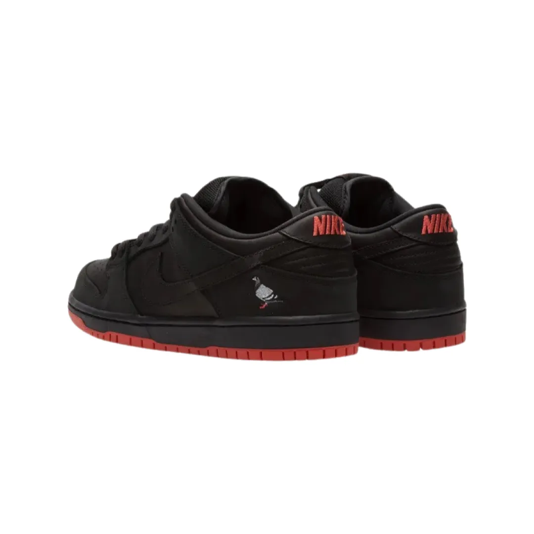 Dunk Low SB TRD QS 'Black Pigeon' Black Black Sienna Iconic Sneakers