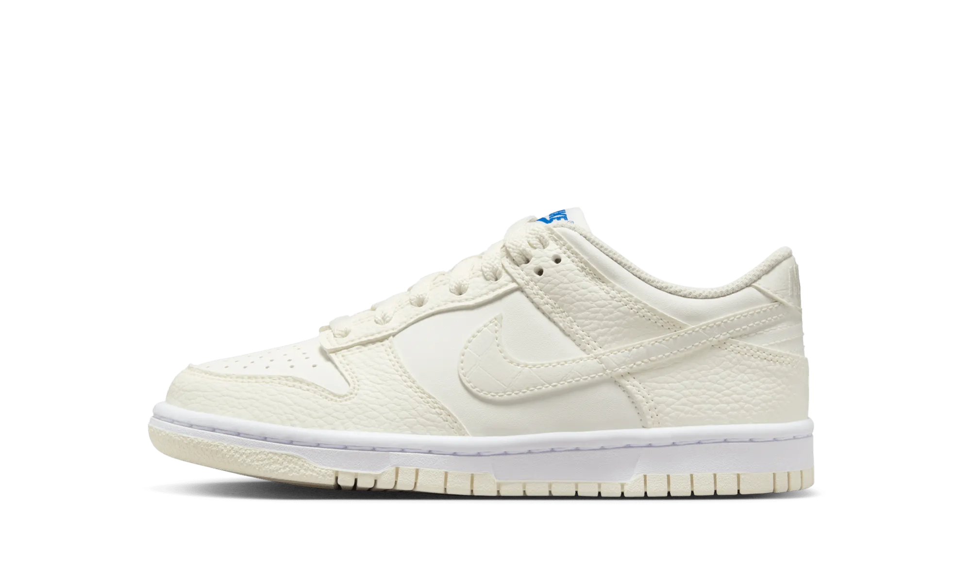 Dunk Low SE GS "Sail Croc" Nike Grade School styles