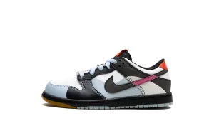 Dunk Low SE "Dance" Nike Pre School shoes