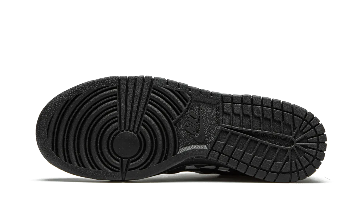 DUNK LOW WMNS "Comme des Garons - Monogram Print" nike womens casual sneakers
