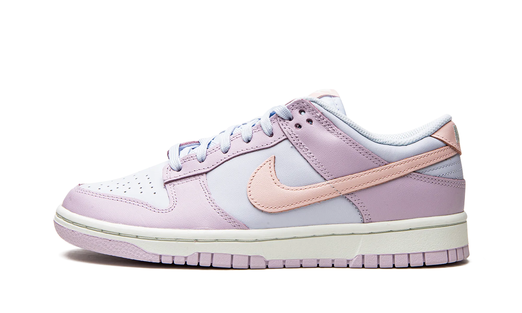 DUNK LOW WMNS "Easter" Nike Women's styles