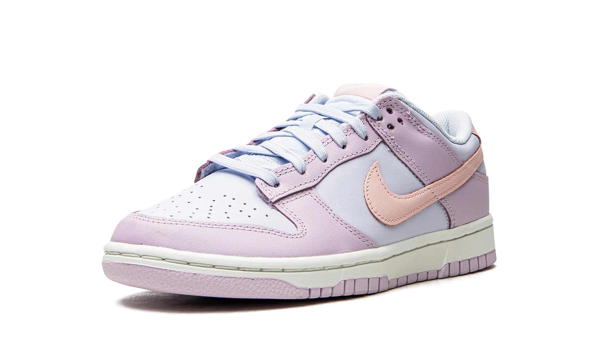 DUNK LOW WMNS "Easter" nike womens mesh trainers