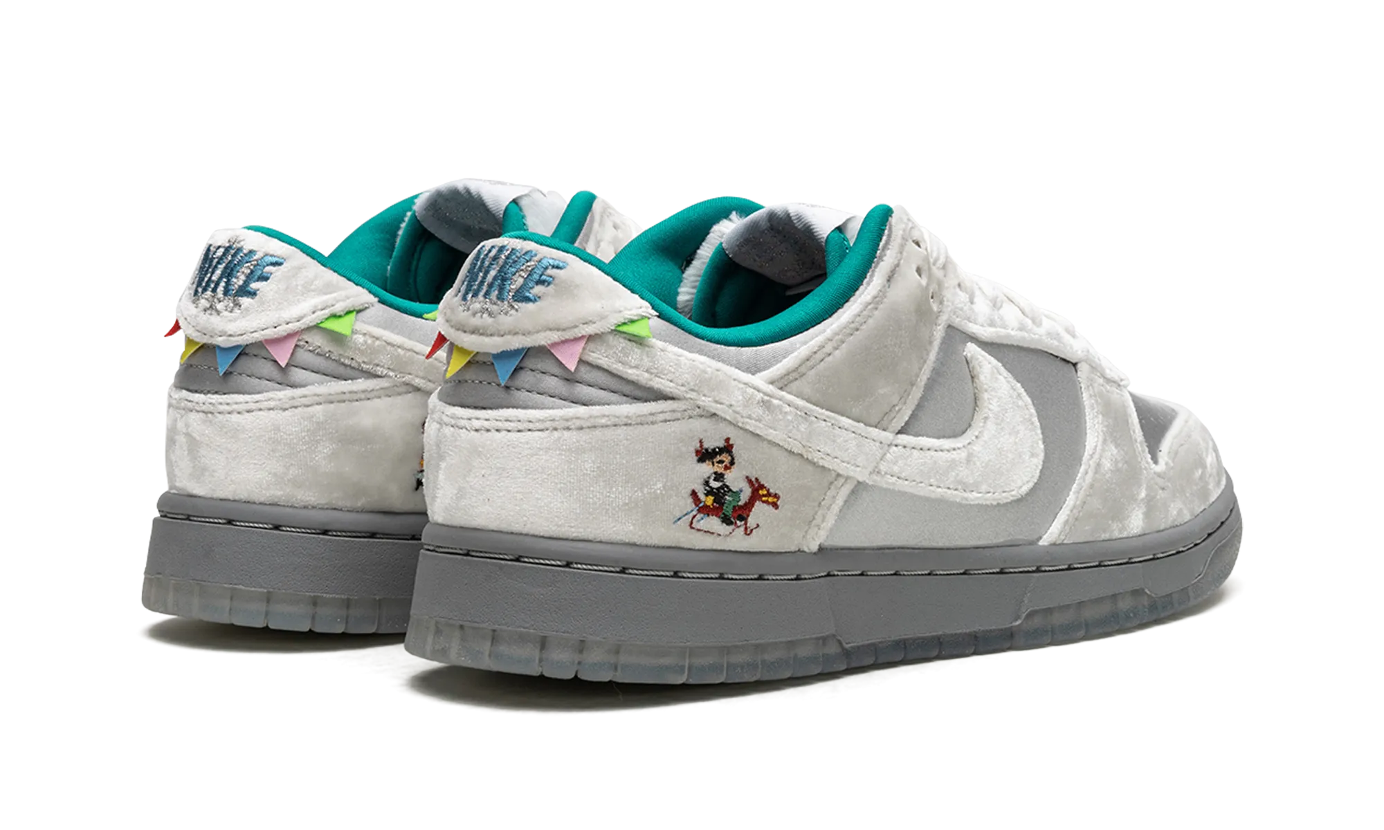 DUNK LOW WMNS "Ice" nike womens mesh trainers