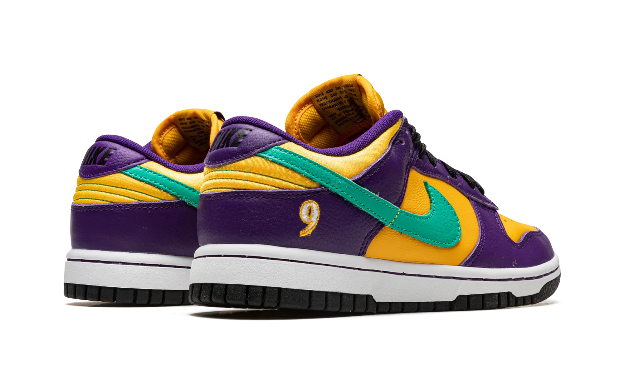 DUNK LOW WMNS "Lisa Leslie" nike womens mesh trainers