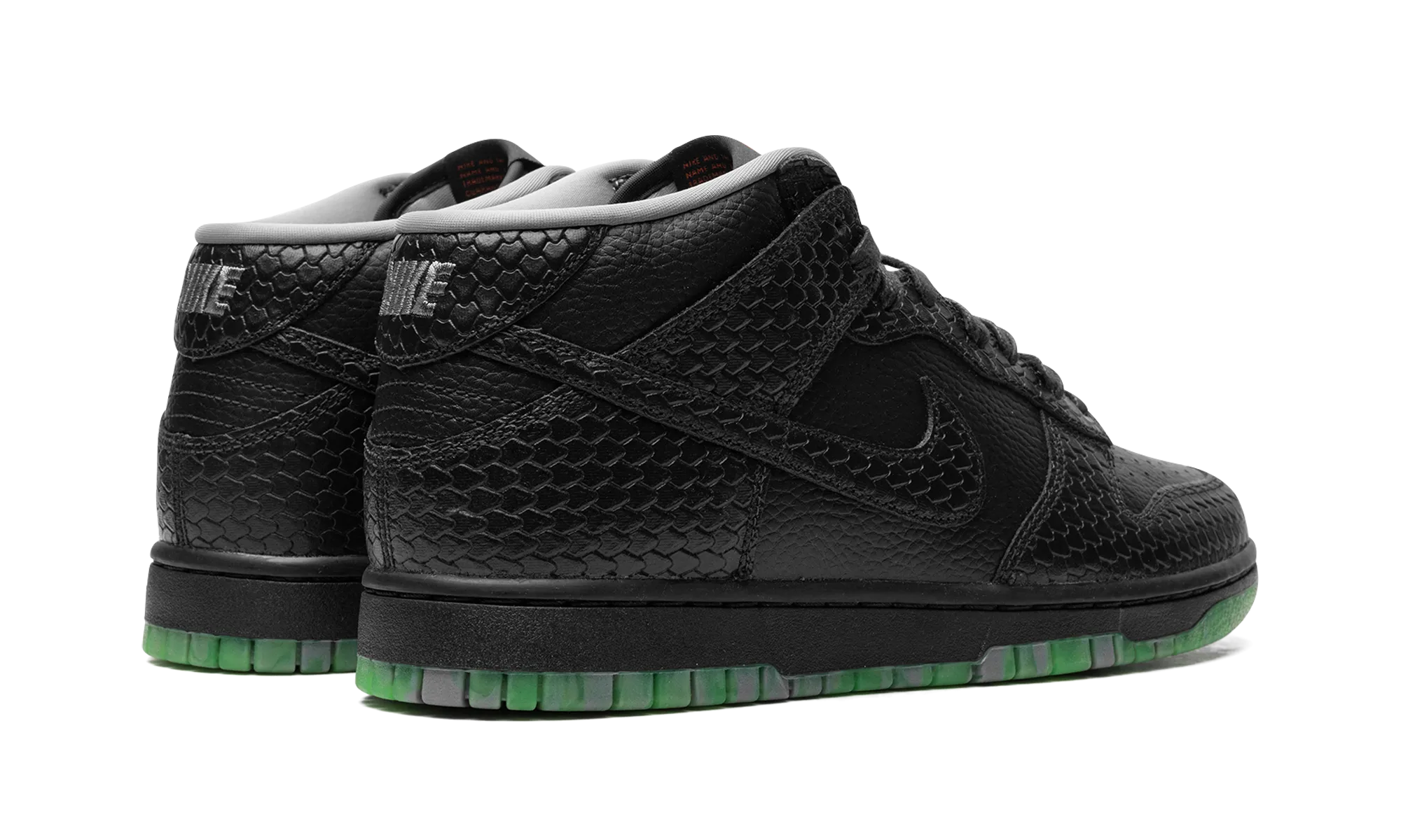 Dunk Mid "Halloween - Headless Horseman" nike everyday mens shoes