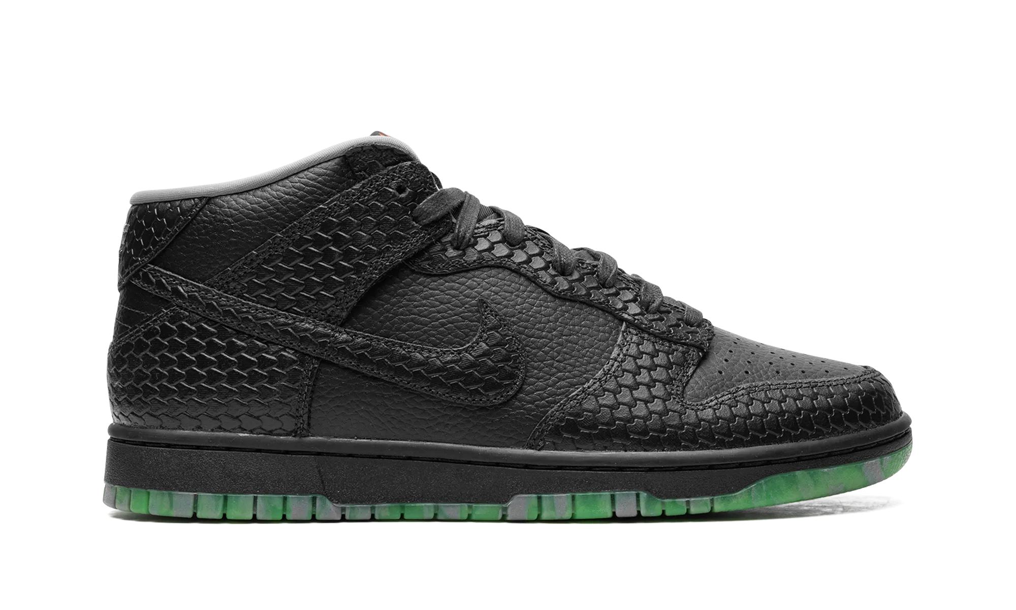 Dunk Mid "Halloween - Headless Horseman" nike everyday mens shoes