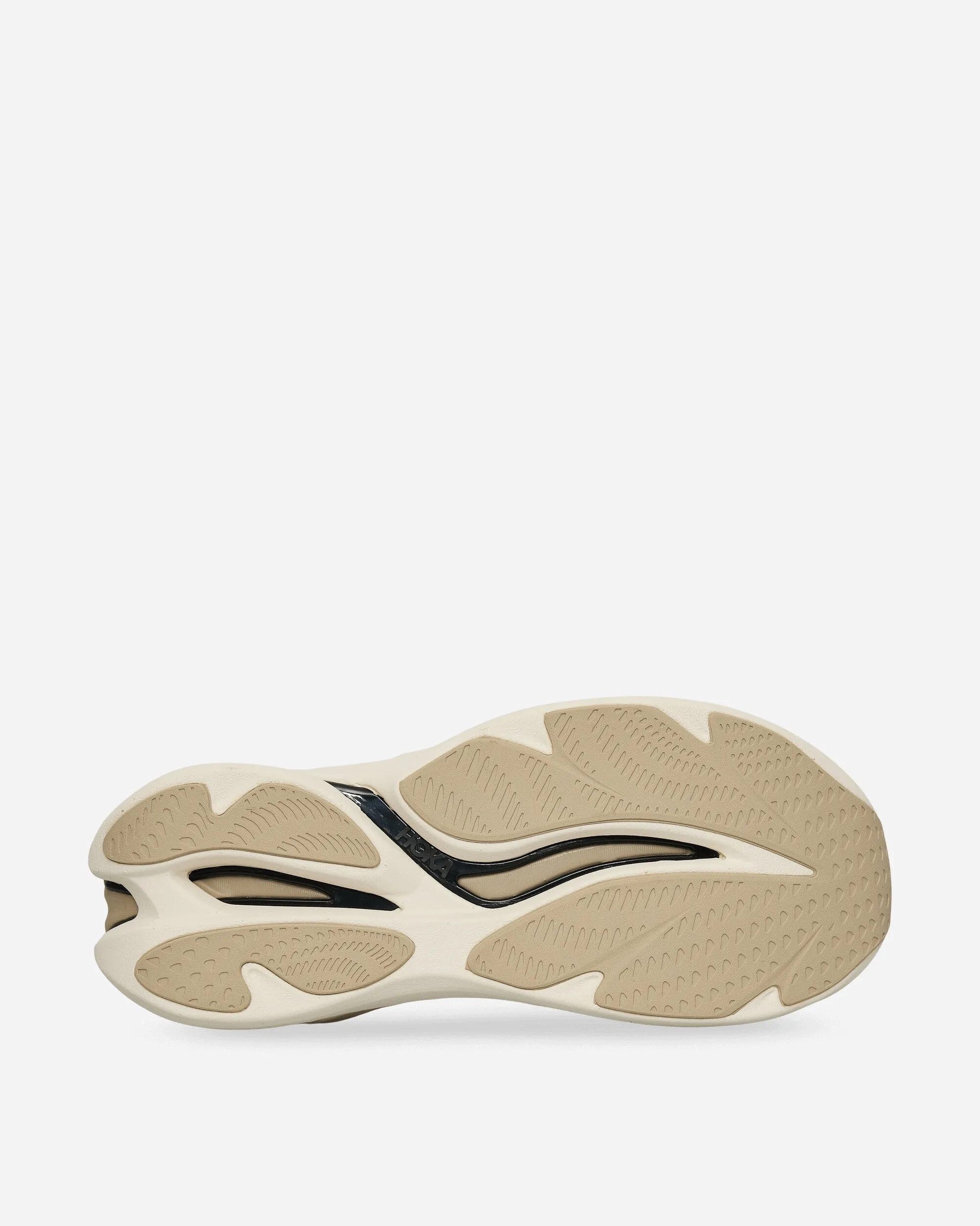 Elevon X Sneakers Alabaster / Rawlinen Max Cushion Trainers
