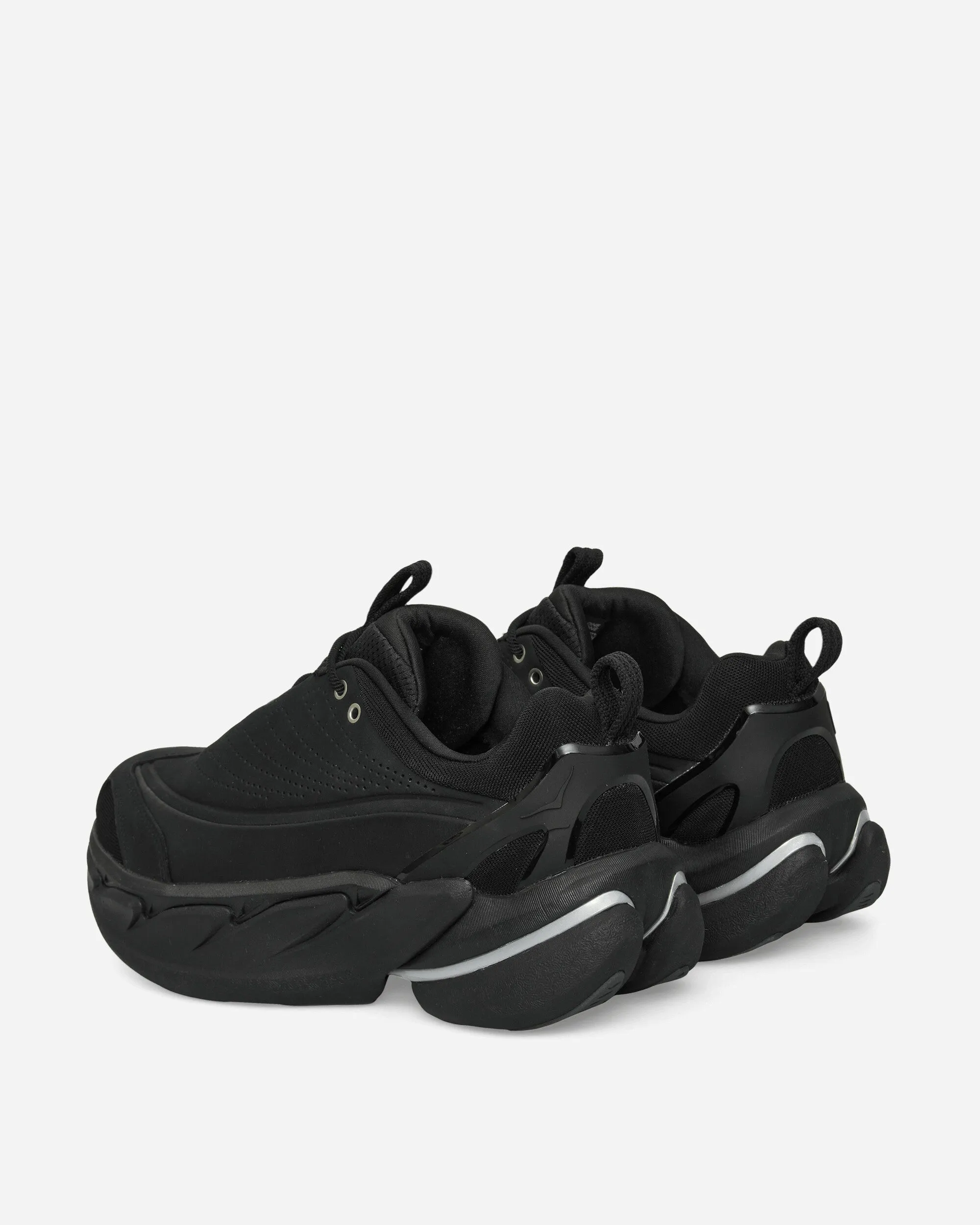 Elevon X Sneakers Black / Carbon Black Max Cushion Trainers