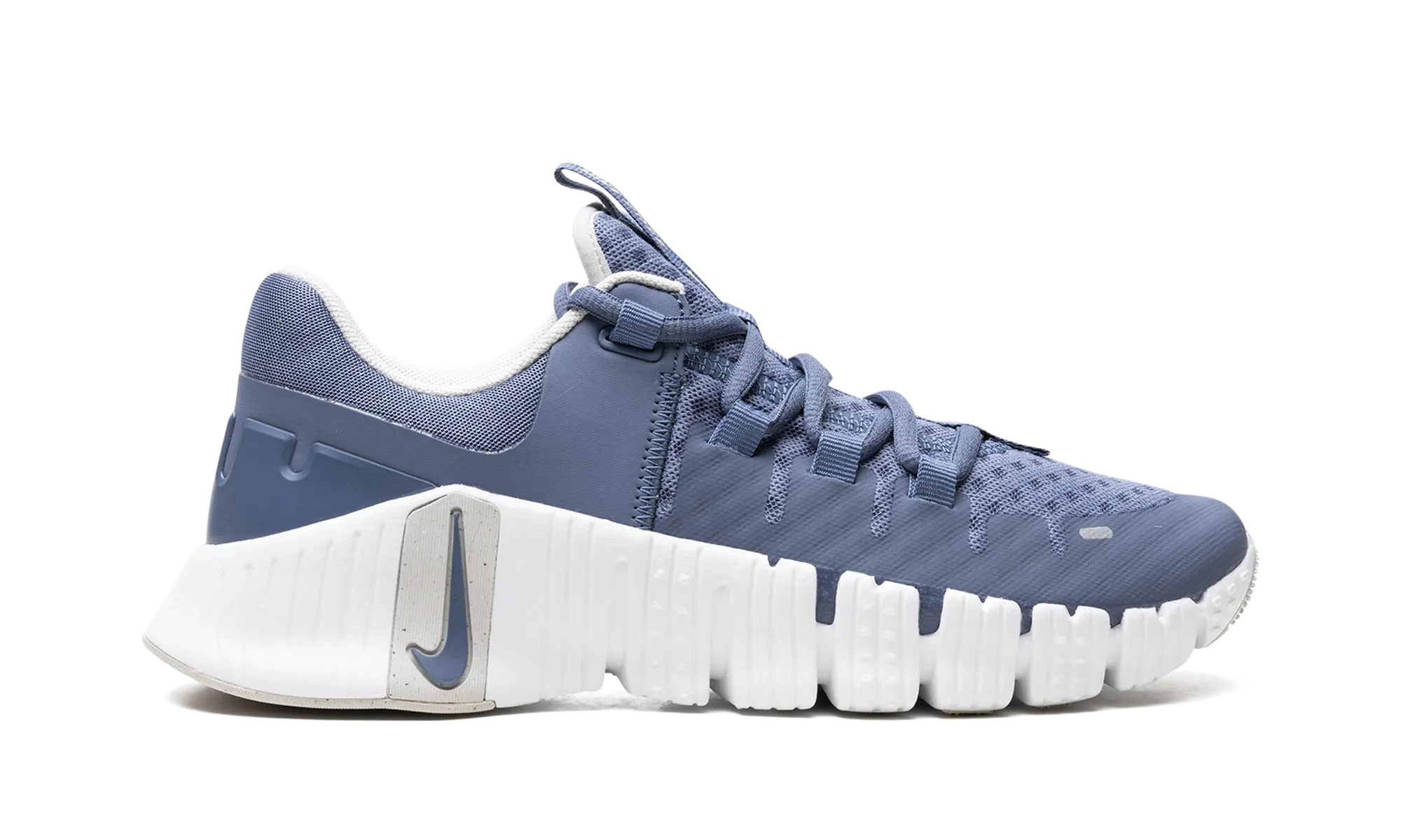 Free Metcon 5 Wmns "Diffused Blue" nike womens casual sneakers