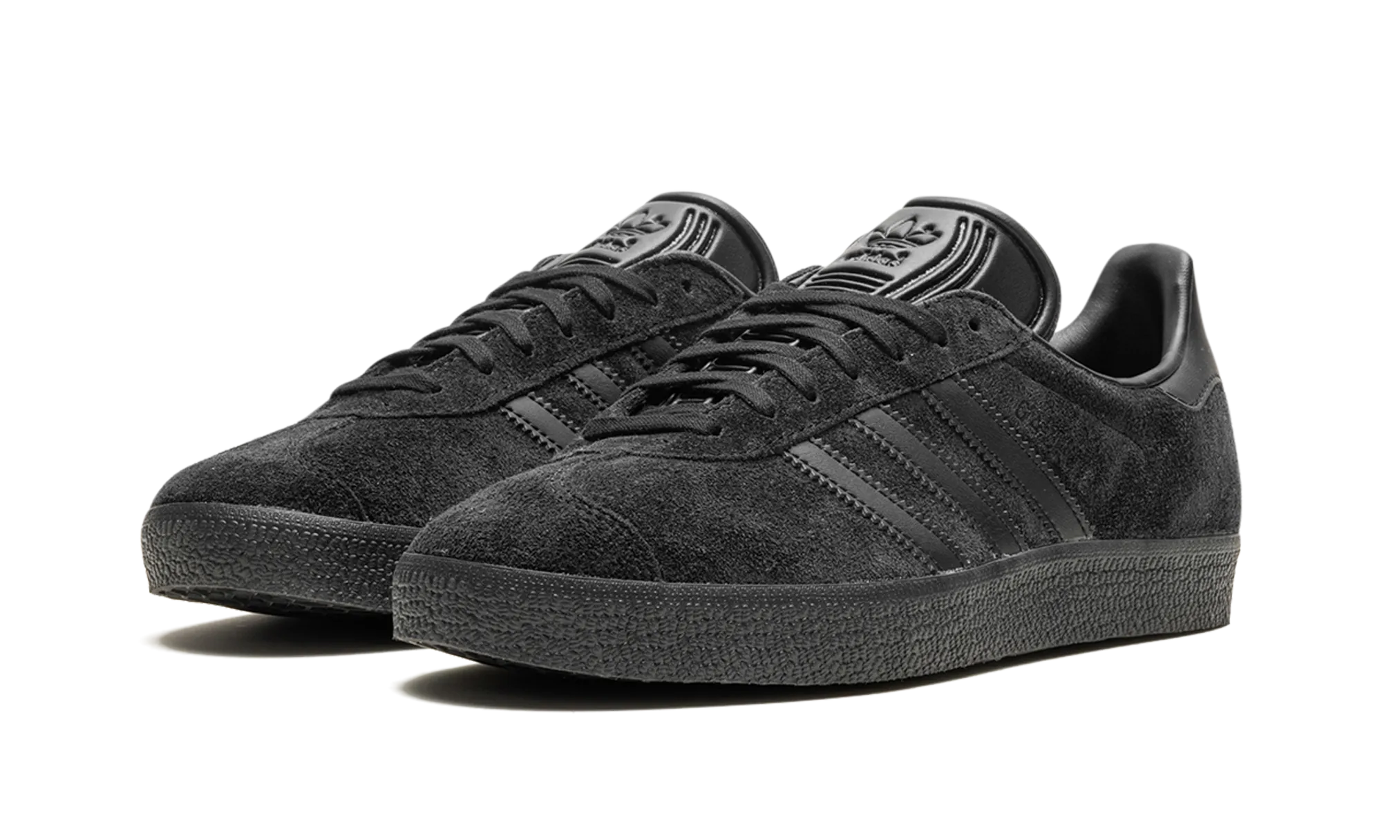 Gazelle "Triple Black" adidas mens active shoes