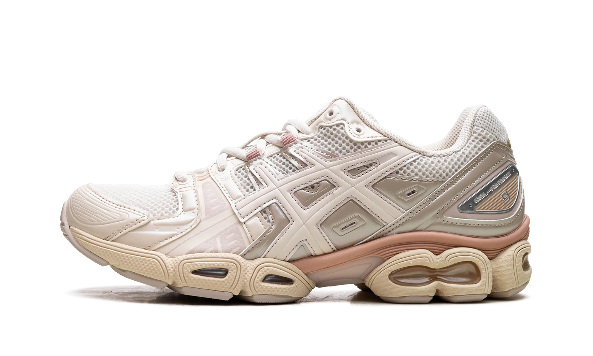 Gel Nimbus 9 WMNS "Pale Oak / Cream"