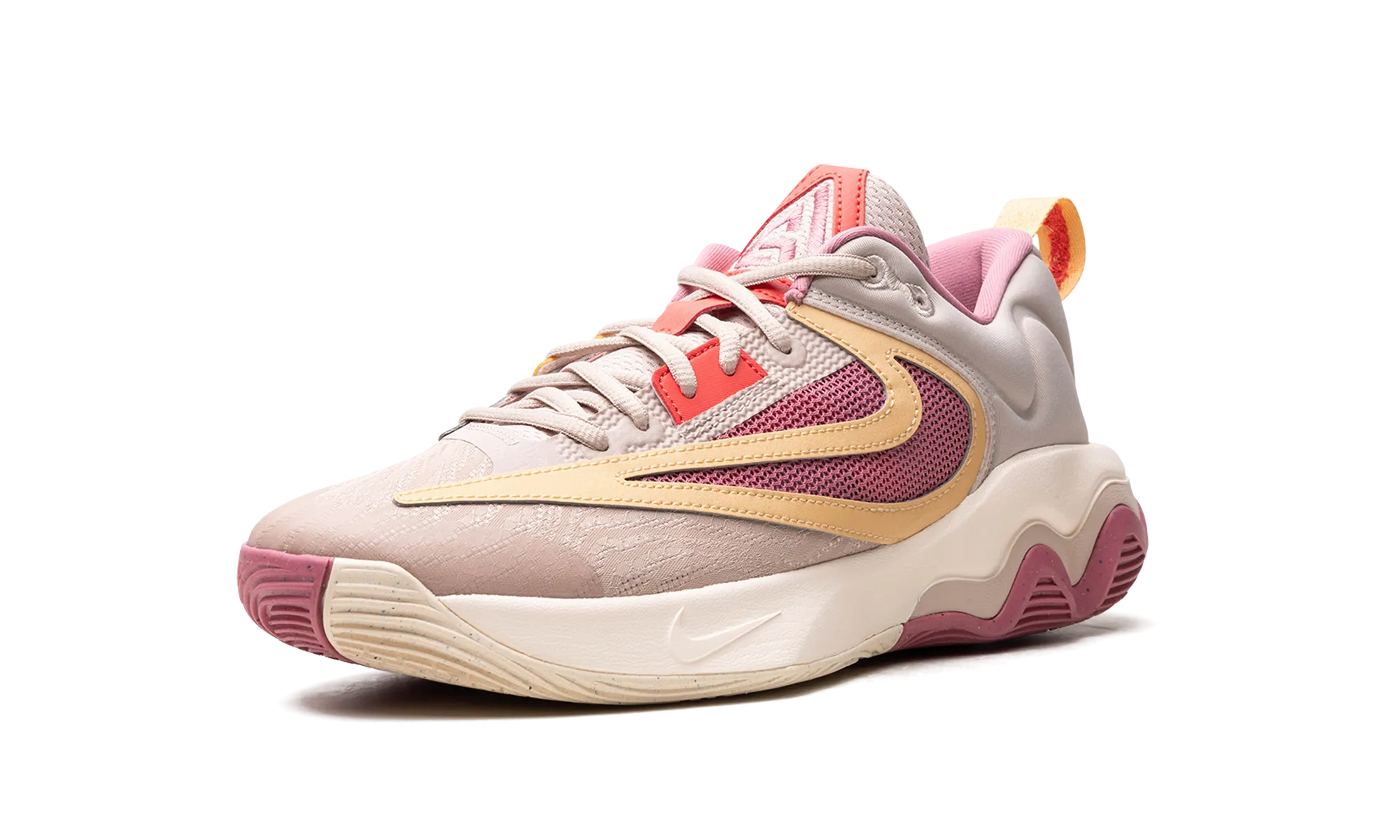 Giannis Immortality 3 "Fossil Stone/Desert Berry" nike everyday mens shoes