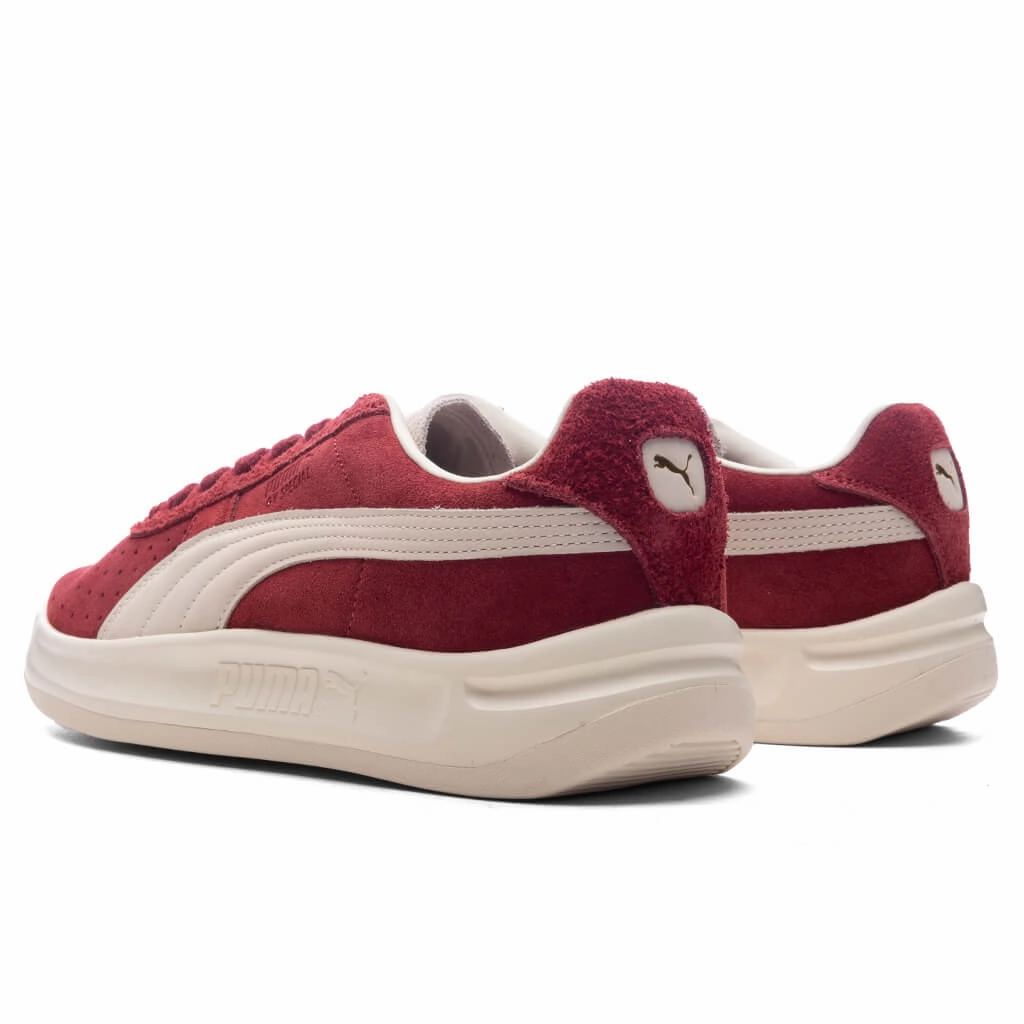 GV Special Suede - Red Puma Everyday Style Shoes