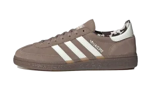 Handball Spezial WMNS "Chalky Brown/Off White" Adidas Women's styles