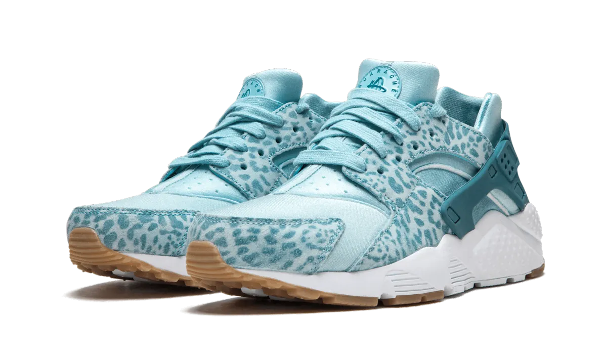 Huarache Run SE GS "Cheeta Chic" nike school-ready sneakers